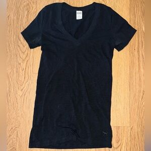 PINK Victoria's Secret Black V-Neck Tee Plain Staple T-Shirt